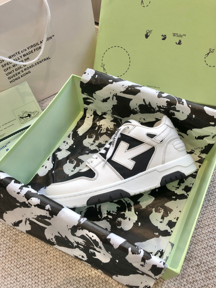 OFW SNEAKER