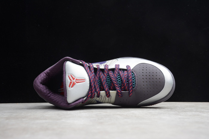 ZOOM KOBE 4 