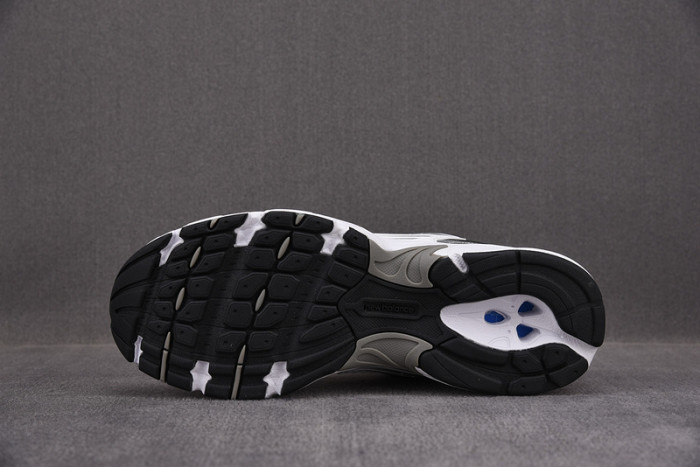 NEW BALANCE SNEAKER NB039