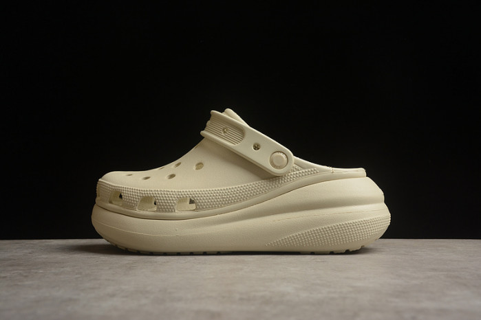 CROCS SCANDAL C00035