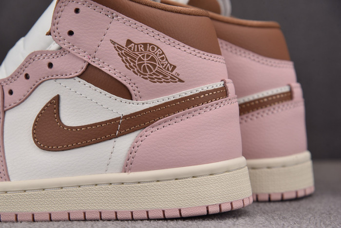 Air Jordan 1 Mid 