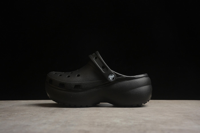 CROCS SCANDAL C00037