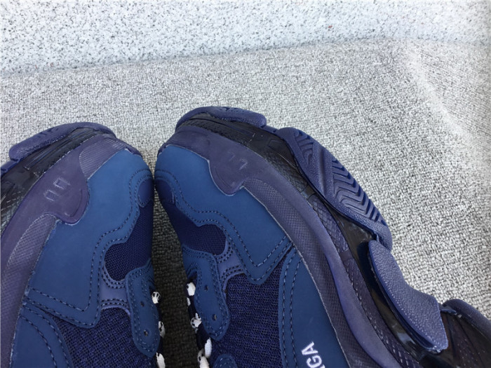 TRIPLES TRAINER CLEAR SOLE SNEAKERS 3000011