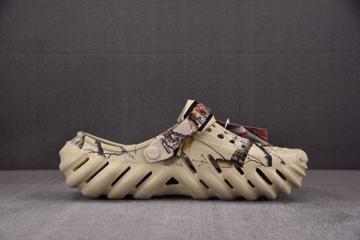 CROCS X SALEHE BEMBURY C00012