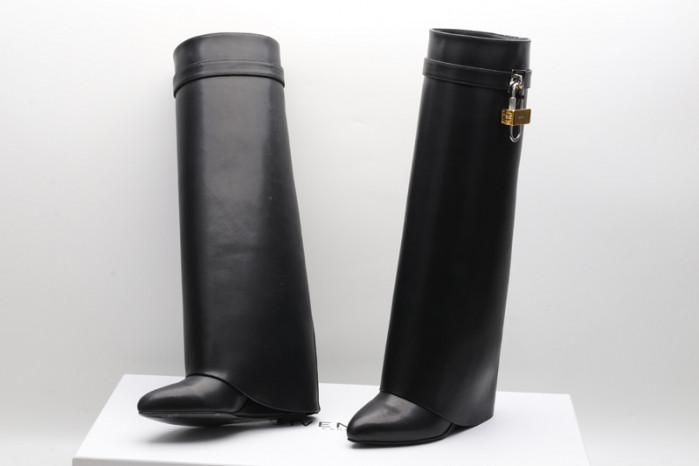 GIVENCHY BOOST GB 000002