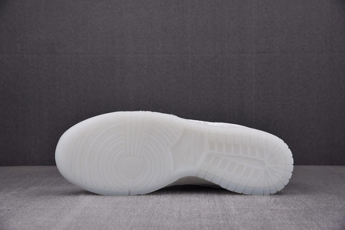 CLOT X Fragment X Nike Dunk Low FN0315-110