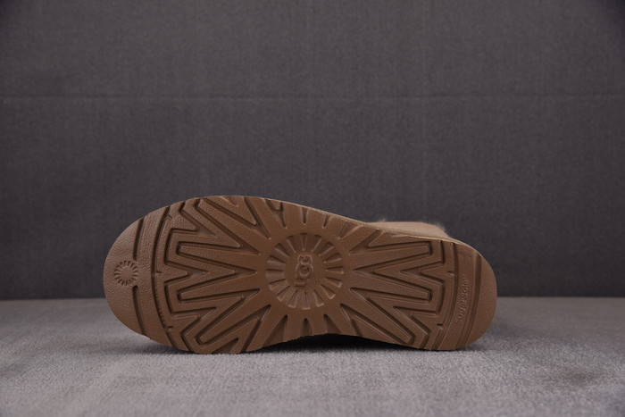 UGG Mini Bailey Bow II