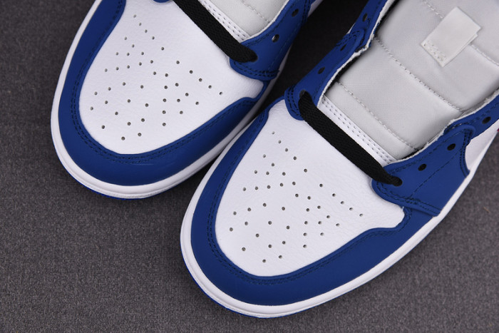 Air Jordan 1 Mid 