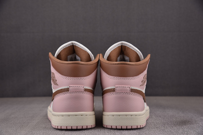 Air Jordan 1 Mid 
