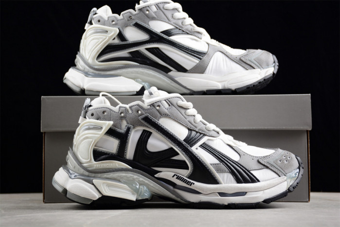 RUNNER SNEAKER RS071