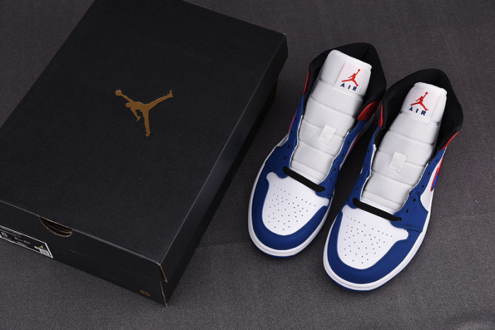 Air Jordan 1 Mid 