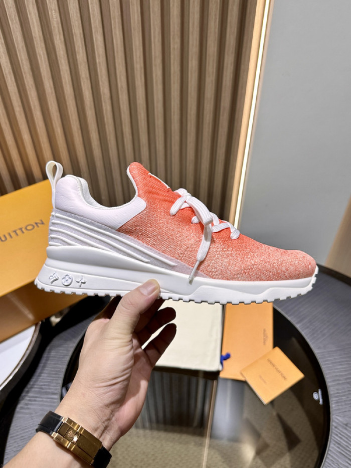 LV SNEAKER LV-000613