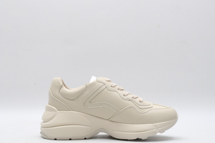 G*u*i* trainer sneaker60