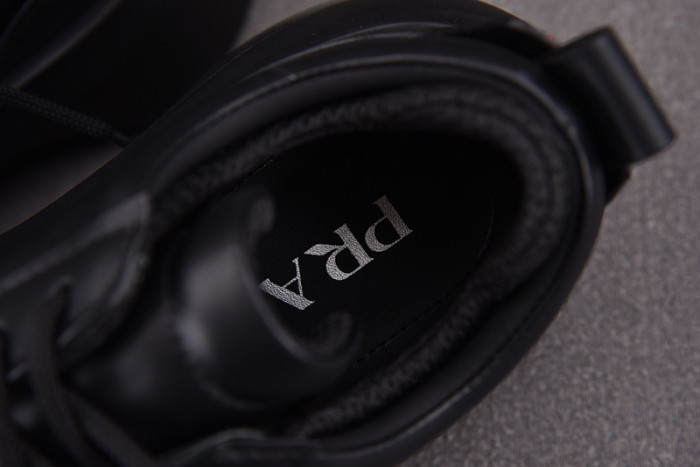 PRAD* SNEKAERS P000049