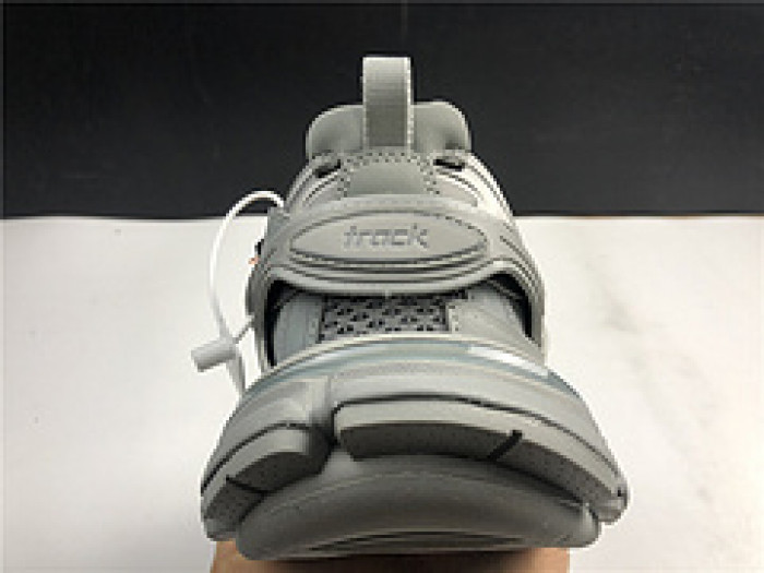 TRACK SNEAKER TS039