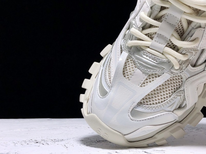 TRACK SNEAKER TS020