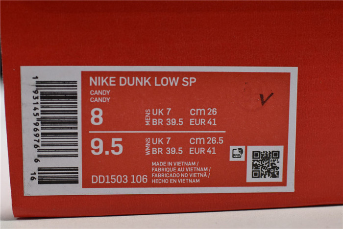 NIKE SB DUNK LOW GREEN STRIKE DD1503-106