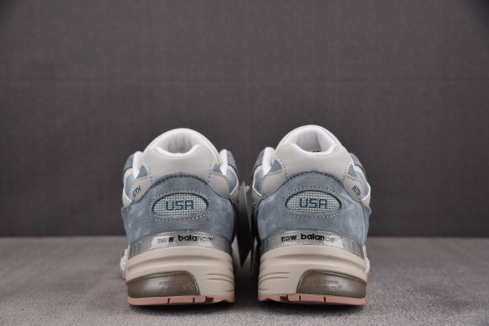 New Balance 992 MiUSA Kith "Osaka Pack" U992KT